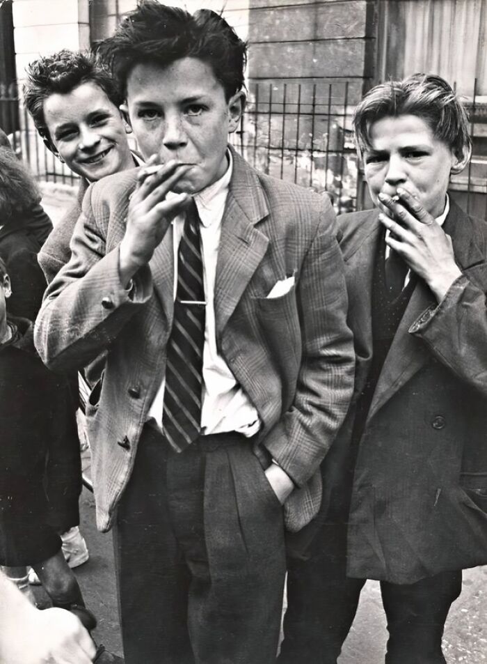 21 Striking Photos From The 20th Century Teddy Boy Era That Will Make You Look Twice