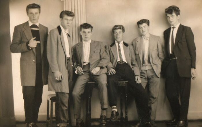 21 Striking Photos From The 20th Century Teddy Boy Era That Will Make You Look Twice