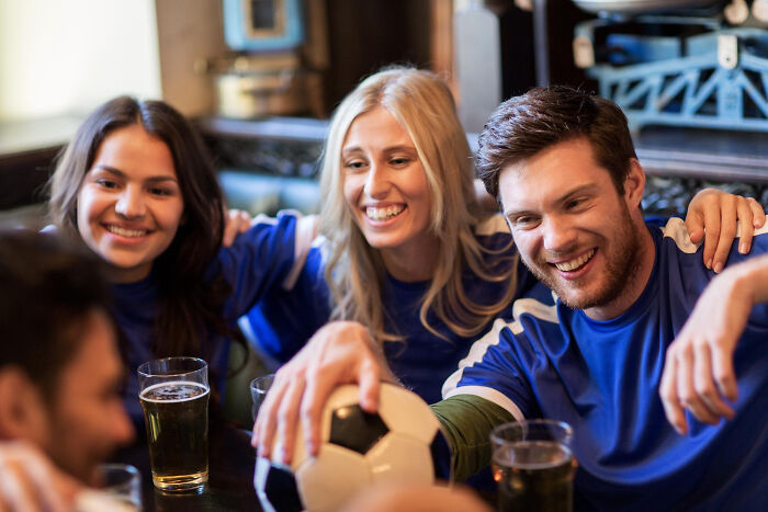 32 Excuses People Used To Call Off Work That Sound Made Up—But Are Actually True