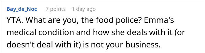 Worker Calls Out Coworker For Lying About A Medical Condition In Front Of Everyone, It Gets Ugly