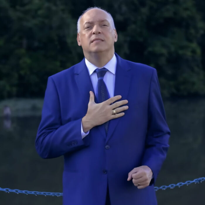 “Personal Investigation”: Hilarious Meme Frenzy After Evangelical Pastor Caught Cross-Dressing