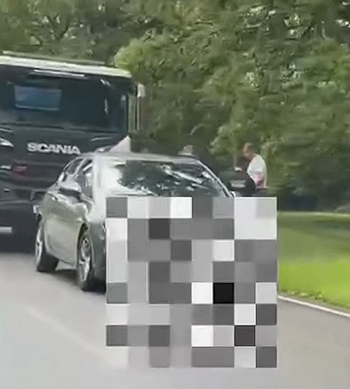 “Unacceptable”: 18 Arrested After Female Police Officers Go Undercover To Expose Men While Jogging