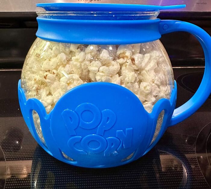 23 Unexpectedly Brilliant Amazon Finds That Just Hit Different
