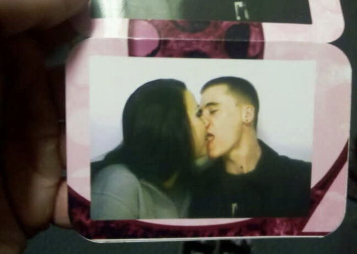 93 Pics From People’s &#8220;Regrettable Past&#8221; That They Can’t Help But Cringe At Now (New Pics)
