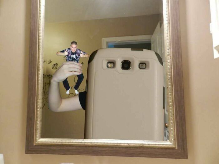 93 Pics From People’s &#8220;Regrettable Past&#8221; That They Can’t Help But Cringe At Now (New Pics)