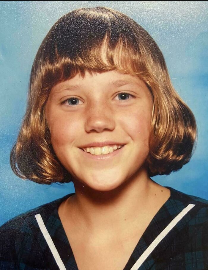 93 Pics From People’s &#8220;Regrettable Past&#8221; That They Can’t Help But Cringe At Now (New Pics)