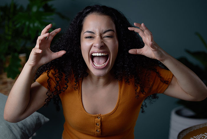 57 People Who Grew Up With A Psychopath Share Their Terrifying Experiences