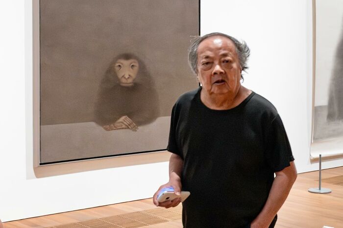 45 Unbelievable Street Coincidences Caught On Camera By Edas Wong
