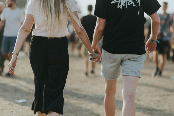 &#8216;Short King&#8217; Brutally Rejected By Woman Goes Viral As People Debate Height Preferences In Dating
