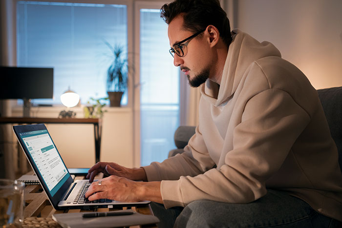 Man Loses Everything After False Arrest, Creates Website That Rattles The Whole Town