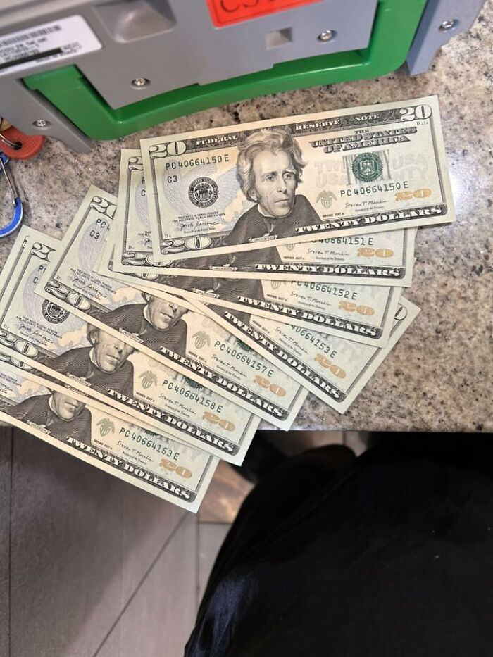 People Are Sharing The Pics That Make Them Scream ‘Hell Yeah’ And These Are 54 Of The Best