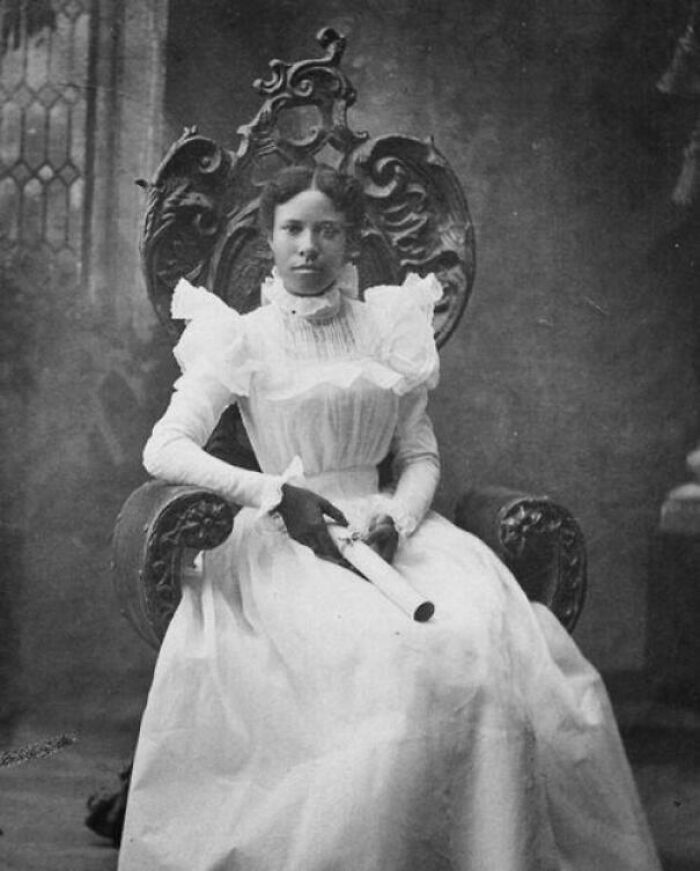 80 Fascinating Historical Images That Tell Stories Beyond Textbooks (New Pics)