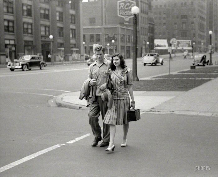 80 Fascinating Historical Images That Tell Stories Beyond Textbooks (New Pics)
