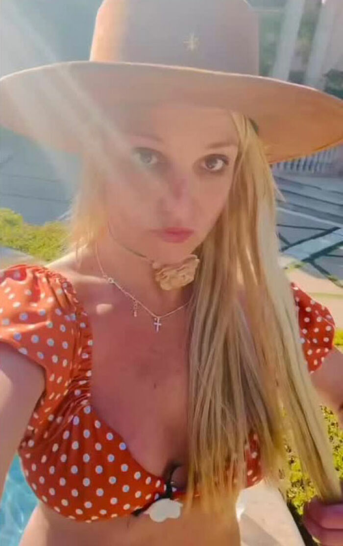 Britney Spears Suffers Nip Slip During Raunchy Dance In Gold Minidress