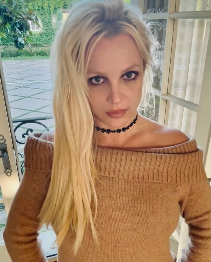 Britney Spears Suffers Nip Slip During Raunchy Dance In Gold Minidress