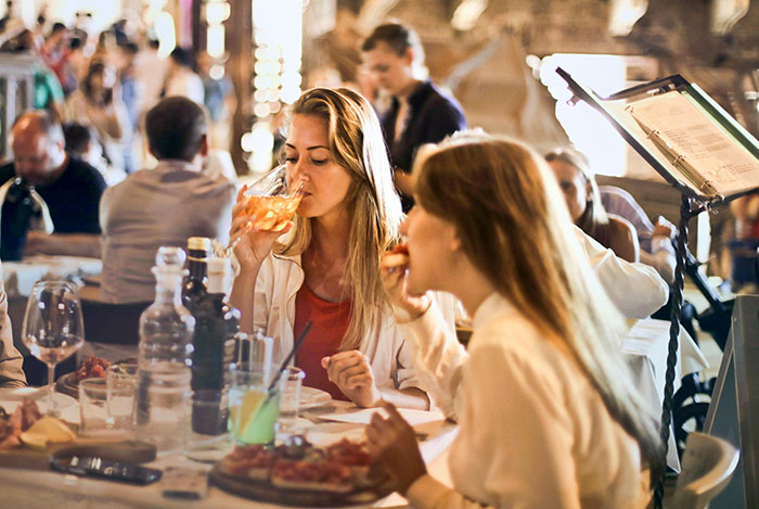 “Girls’ Night” Ends With Uninvited Man Harassing Woman, Husband Bans Friend From Their Lives