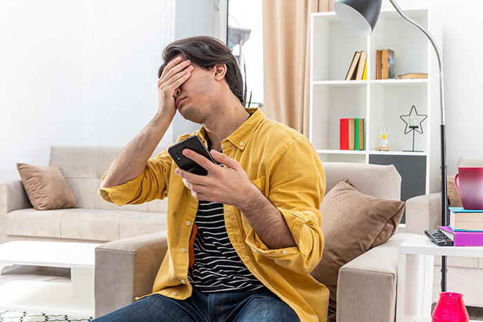 “Girls’ Night” Ends With Uninvited Man Harassing Woman, Husband Bans Friend From Their Lives