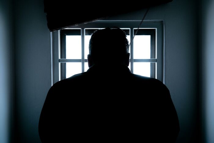 From Hidden Families To Mob Money, People Share 35 Wild Secrets They Discovered After Someone Passed