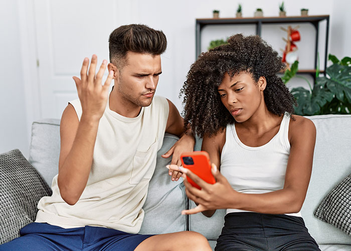 Woman Checks Boyfriend’s Phone After Jealous Freak-Out, Regrets It Immediately