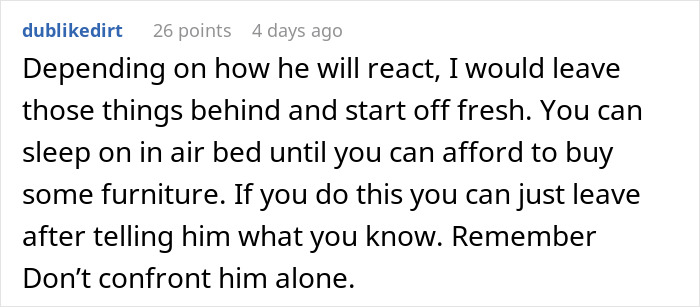 Woman Checks Boyfriend’s Phone After Jealous Freak-Out, Regrets It Immediately