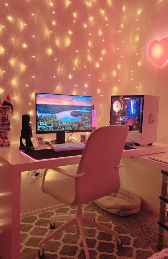 Survive Freshman Year (And Beyond) With These 24 Genius Dorm Finds