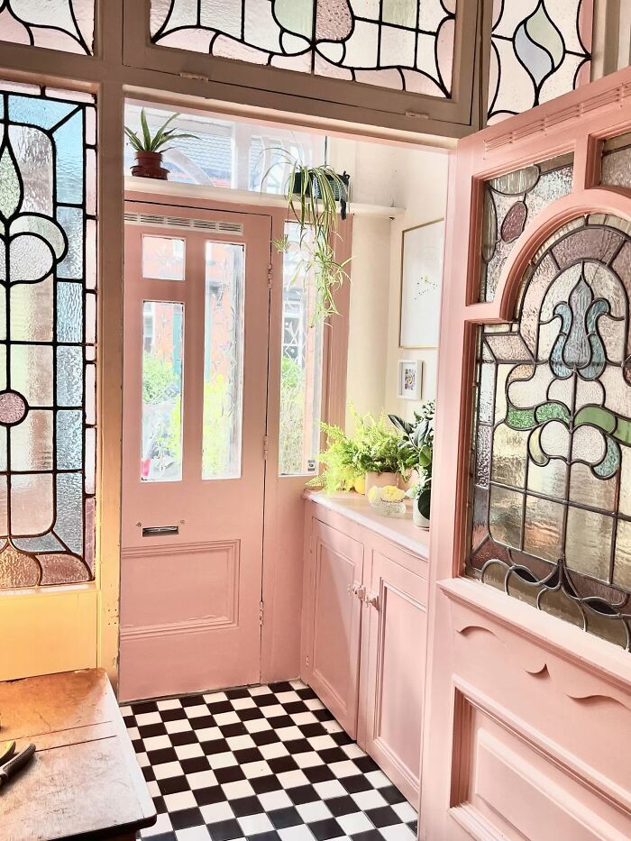 93 Decor Pieces That Made Peoples Homes A More Magical Place