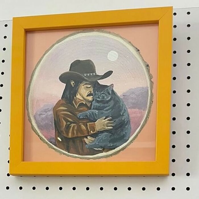 64 Times People Stumbled Upon The Most Bizarre Things At Thrift Stores (New Pics)