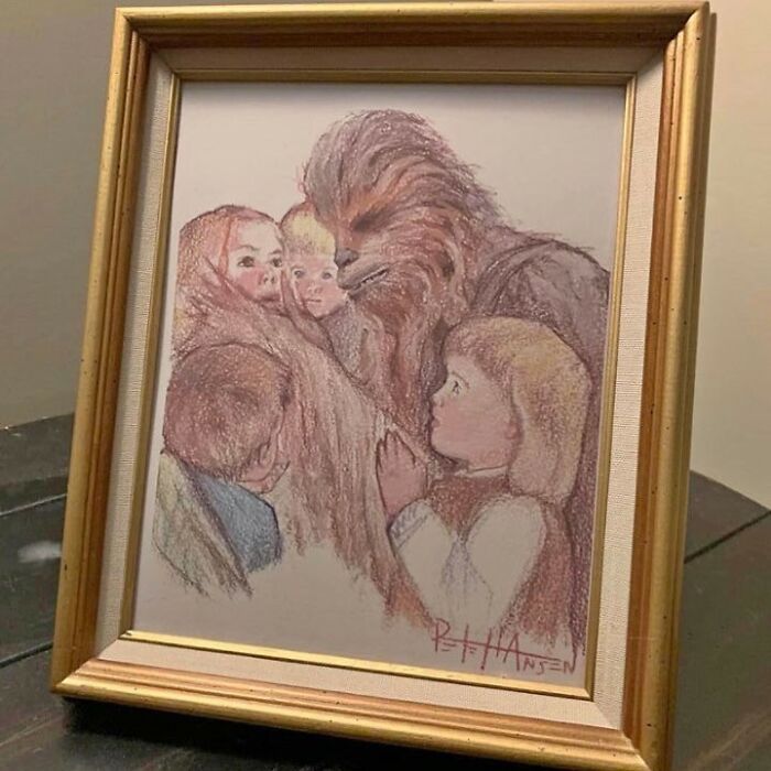 64 Times People Stumbled Upon The Most Bizarre Things At Thrift Stores (New Pics)