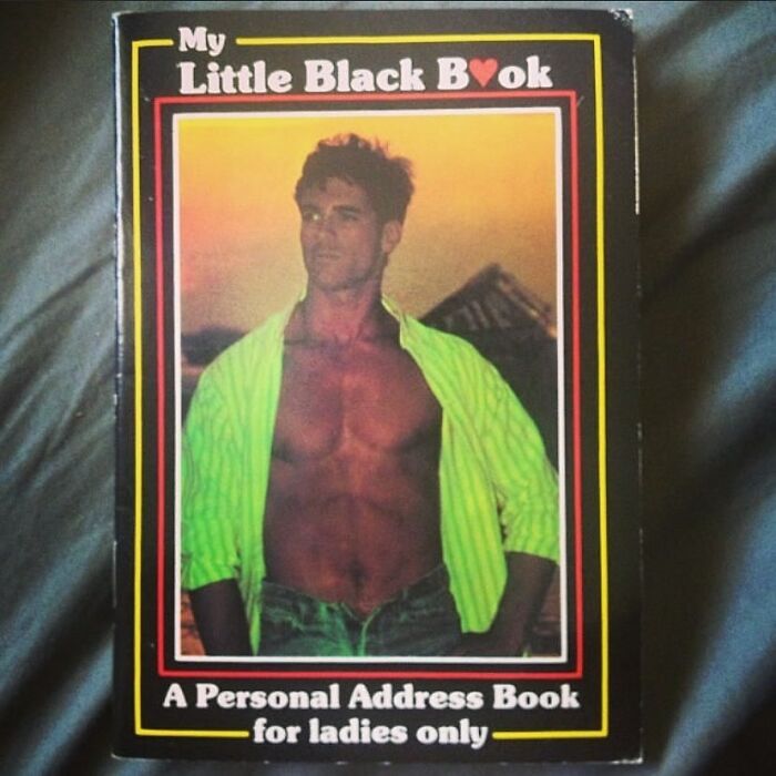 64 Times People Stumbled Upon The Most Bizarre Things At Thrift Stores (New Pics)