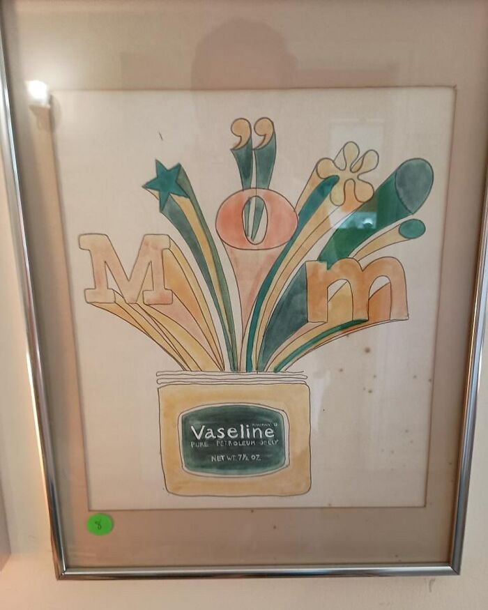 64 Times People Stumbled Upon The Most Bizarre Things At Thrift Stores (New Pics)
