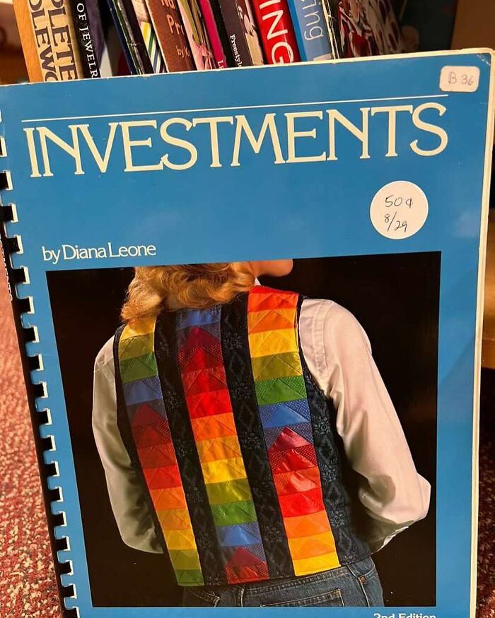 64 Times People Stumbled Upon The Most Bizarre Things At Thrift Stores (New Pics)