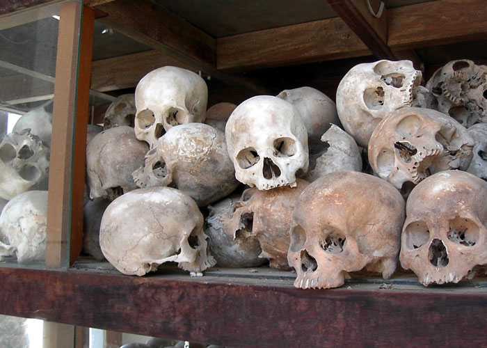 50 Unbelievable Historical Events That People Actually Survived