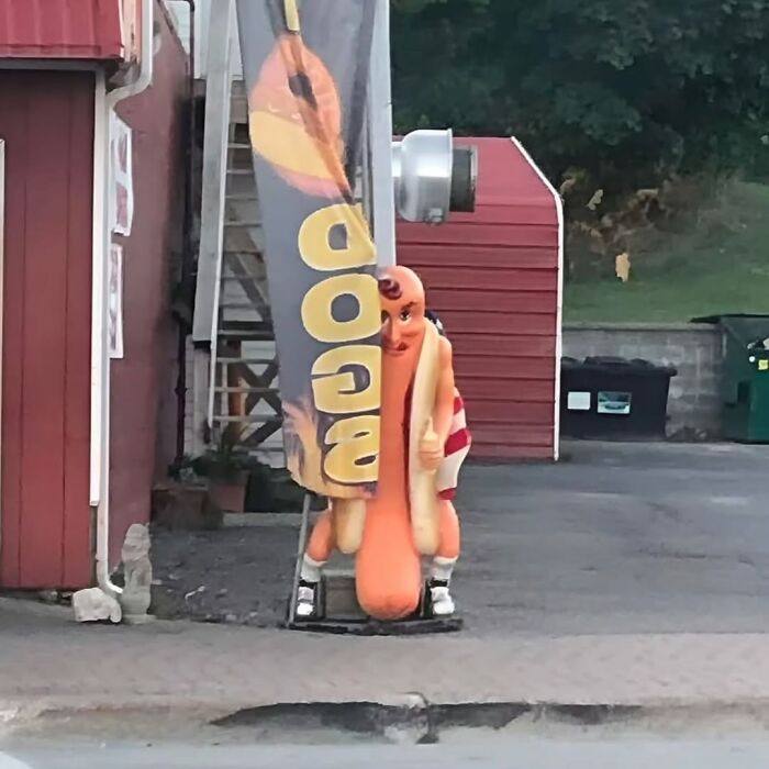 This IG Page Disturbs 200K Fans With Daily Cursed Images And Here Are 116 Of Their Newest Ones