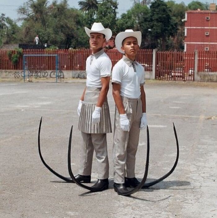 This IG Page Disturbs 200K Fans With Daily Cursed Images And Here Are 116 Of Their Newest Ones