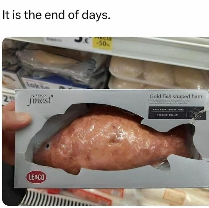 This IG Page Disturbs 200K Fans With Daily Cursed Images And Here Are 116 Of Their Newest Ones
