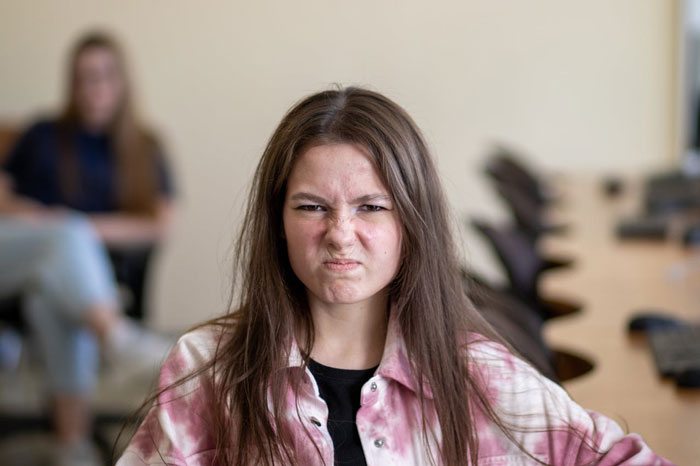 Man Tries To Win Over Fiancee’s Kids For 6 Years, Gives Up And Wants To Break Up
