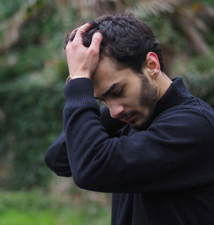 Man Tries To Win Over Fiancee’s Kids For 6 Years, Gives Up And Wants To Break Up