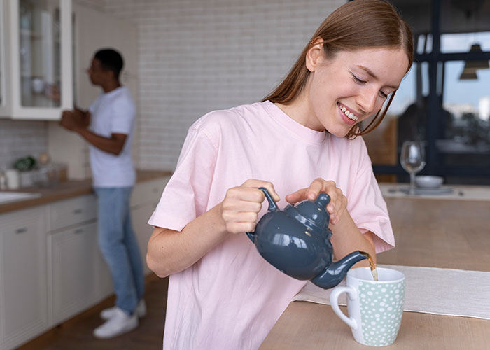 51 Interesting And Cool Habits People Adopted After Visiting Other Countries
