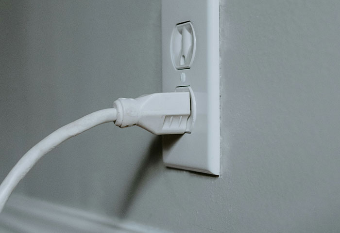69 Neighbors So Petty They Had To Be Shamed Online