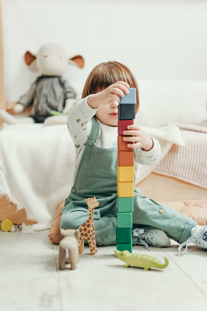 112 Creepy And Terrifying Experiences Parents Had With Their Kids&#8217; Imaginary Friends