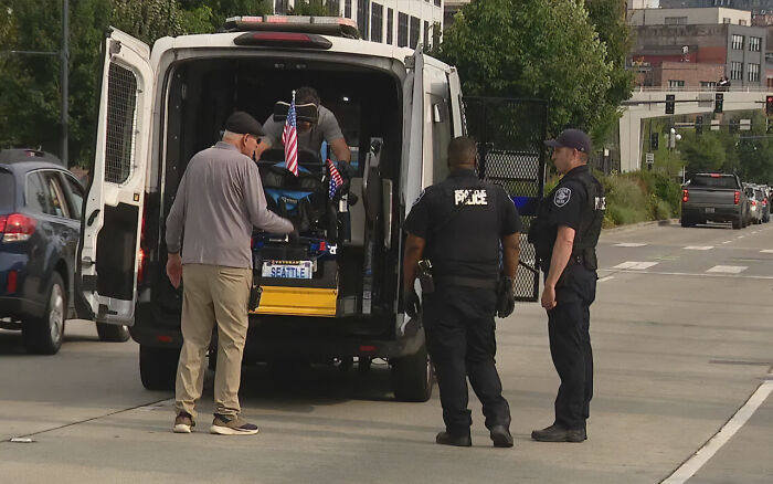 White Man Shoots Black Disabled Veteran In the Chest In Broad Daylight Over Proof Of Service