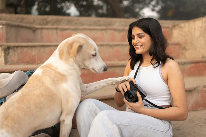 Guy Dumps Fiancée For Younger Woman, Asks For Dog Updates, Gets The Most &#8216;Aesthetic&#8217; Pics