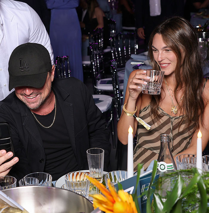 “Bet He’s A Very Selfish Lover”: People Roast Leonardo DiCaprio Over Outing With Girlfriend
