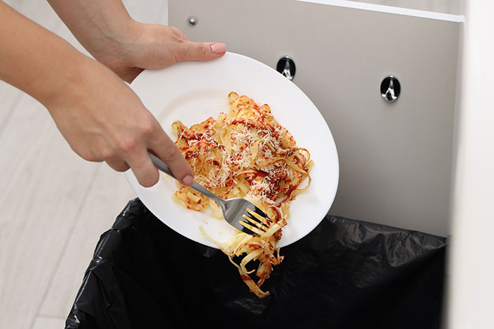 87 Americans Share Their Biggest Reverse Culture Shocks After Moving Back Home