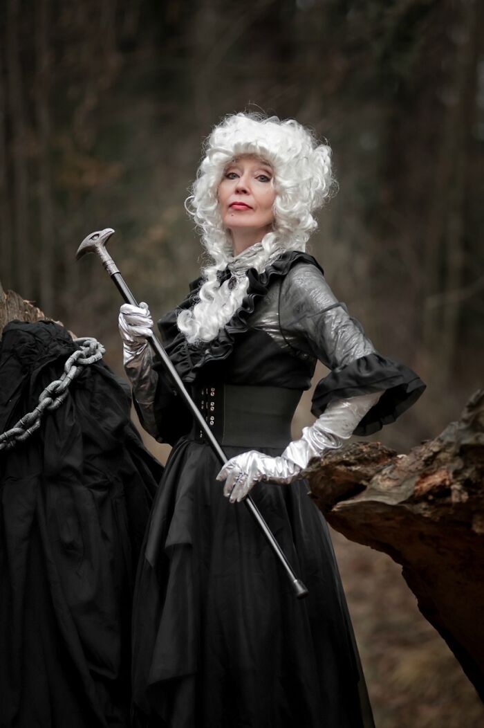 This Woman Continues To Surprise People With Her Expressive Cosplays (39 New Pics)