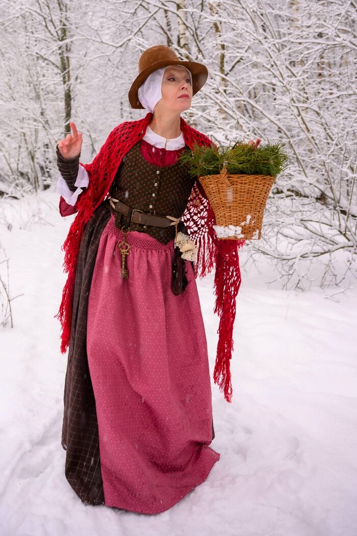This Woman Continues To Surprise People With Her Expressive Cosplays (39 New Pics)