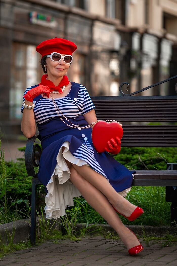 This Woman Continues To Surprise People With Her Expressive Cosplays (39 New Pics)