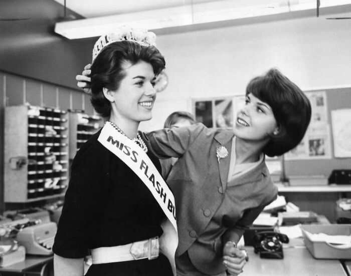 60 Images Of LA Women Living Their Best Lives In 1962