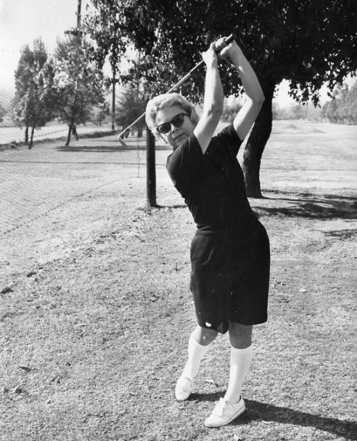60 Images Of LA Women Living Their Best Lives In 1962