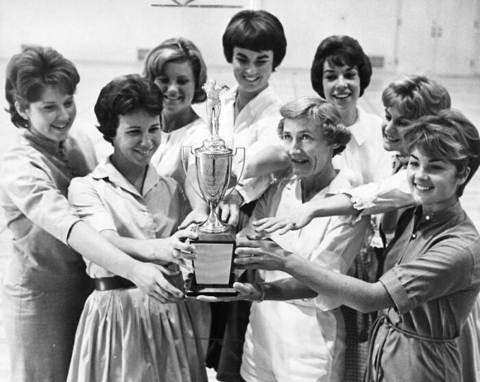 60 Images Of LA Women Living Their Best Lives In 1962